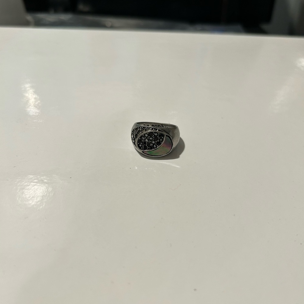 Lia Sofia moon ring size 7